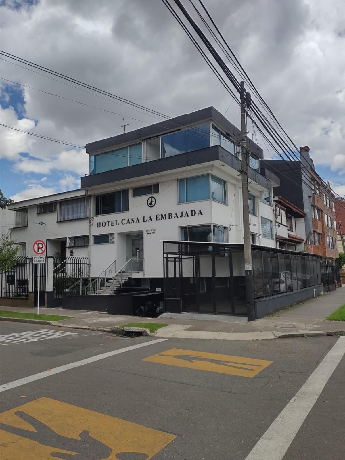 Hoteles Bogota Hotel Casa La Embajada Екстериор снимка